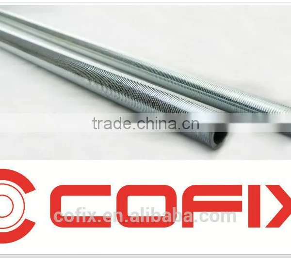 Hollow threaded pipe