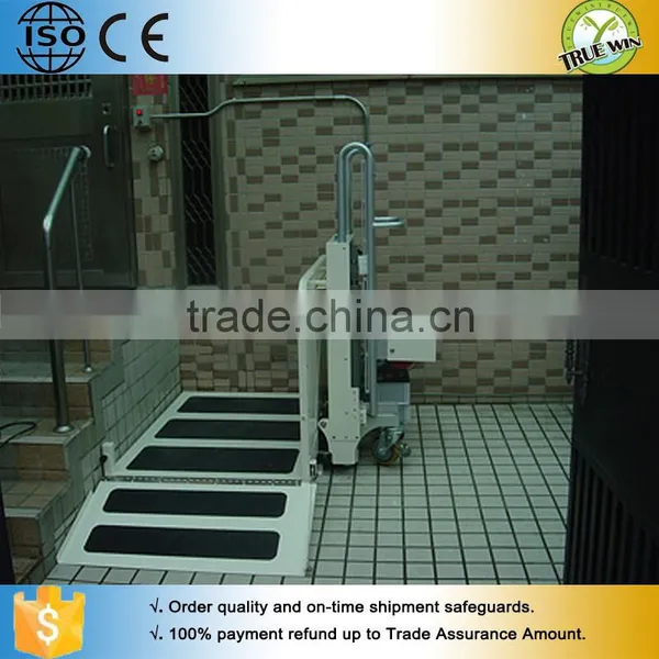 China Manufacturer Small Electric Man Wheelchair Lift for Handicapped photo-4