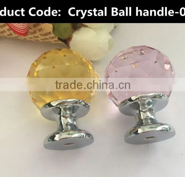 Newest Sale Excellent Quality Furniture Crystal Knobs and Handle in Many Style