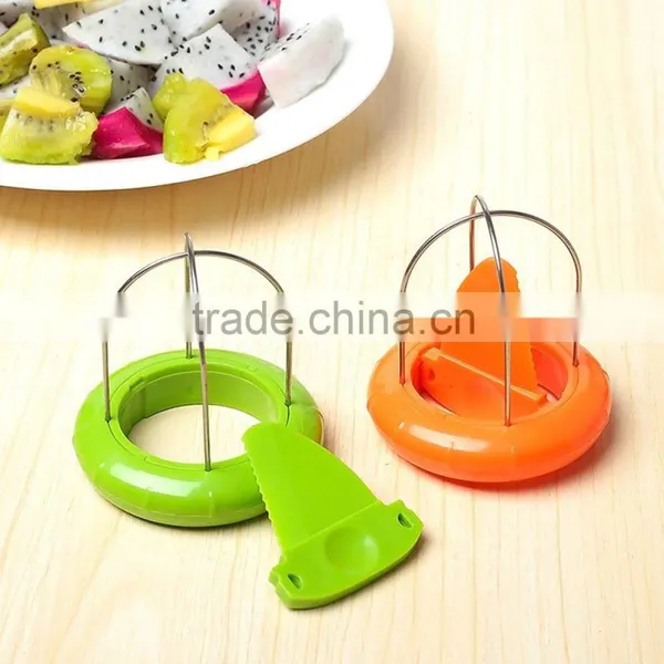 Household Multifunctional Kitchen Mini Food Kiwi Fruit Slicer Kiwi Knives photo-3