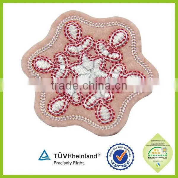 Free Sample Custom Embroidery Sequins Patches photo-4
