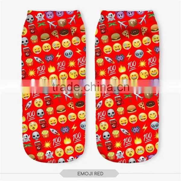 2016 Wholesale Custom 3d Cartoon Tube Emoji Sock photo-2