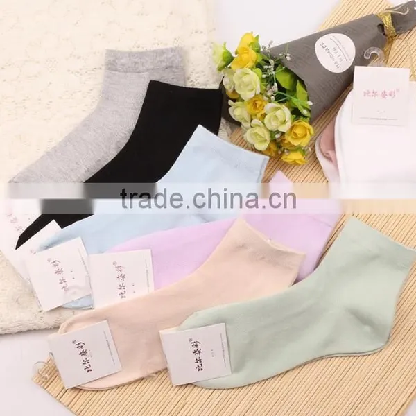 Zm40574b Women Mid-calf Length Pure Color Sock Ladies Fancy Cotton Socks photo-2