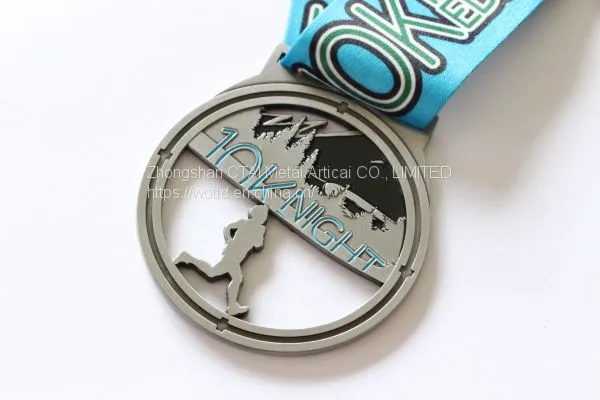 Factory Cheap Custom Metal Running Finishers Sports Medals Metal Medal for Poland photo-2