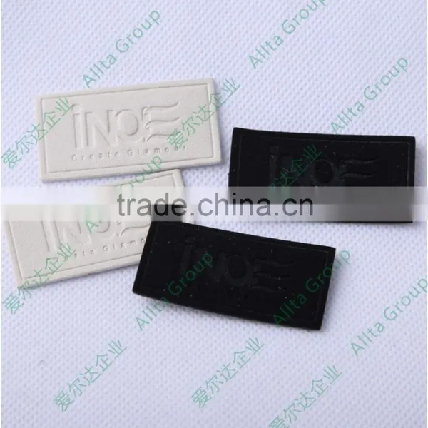 Vogue Custom Embossed Leather Label/patches for Clothing photo-5