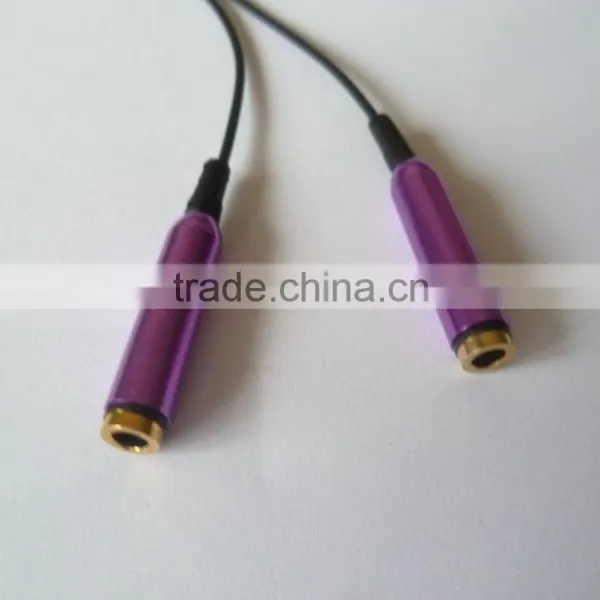 DC3.5 m to 2*female Earphone Splitter Cable With Gold-plated photo-3
