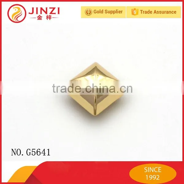Factory Price Pyramid Shaped Screw Rivet photo-4