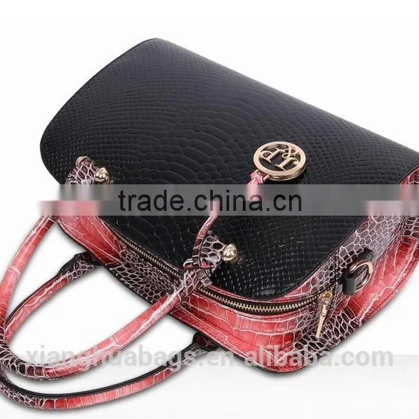 the Most Fashion Ladies Handbags With Python Pattern photo-5