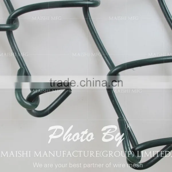 Green PVC Coated Fencing Chain Link photo-3