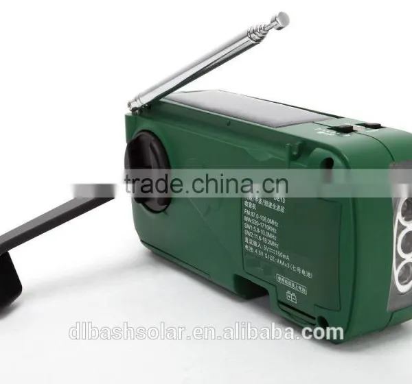 Dynamo Portable Radio With LED Torch Novelty Portable Radio photo-5