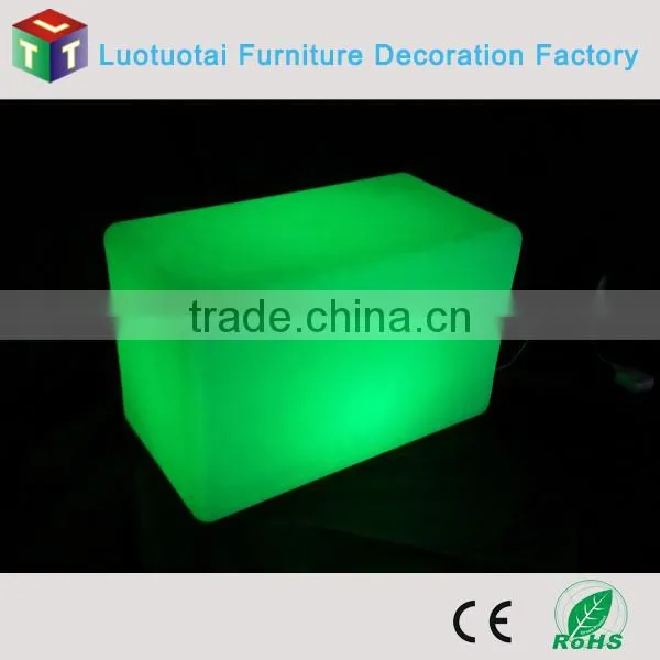 55CM Rechargeable Li-battery Operated Remote Control PE LED Bar Stools/LED Nightclub Glow Furniture LTT-LC01 photo-3