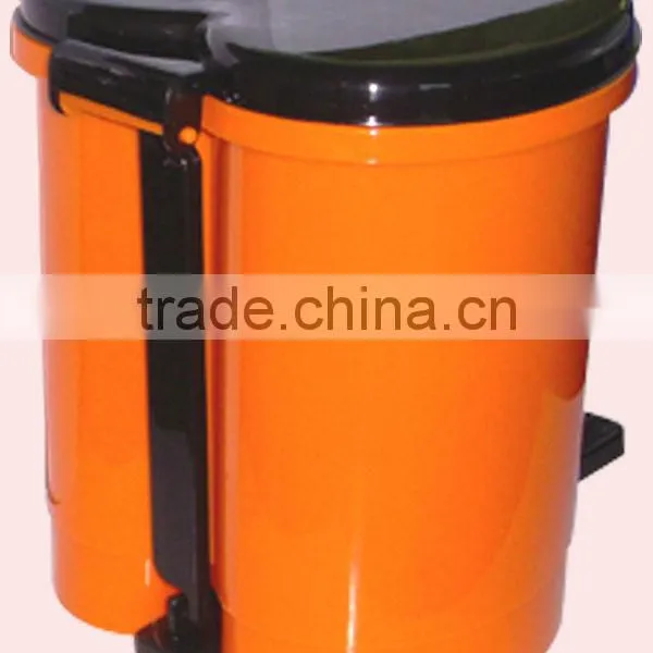 Heart-shaped Houseware Plastic Pedal Trash Bin photo-4