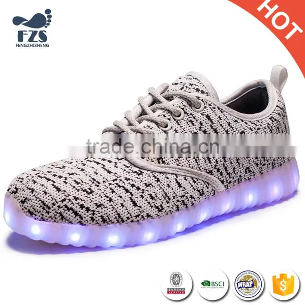 HFX837 New Design Led Yeezy Shoes for Adults photo-3