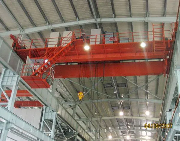 Advanced Crane Technology: Triple-Hook System Maximizes Efficiency photo-4