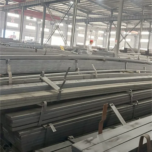 Hohe Qualität Mingshang A36/Q235B Grad GB-Standard maßgeschneiderte warmgewalzte Flachstange für den Bau aus schwarzem Kohlenstoffstahl 6-12m photo-2