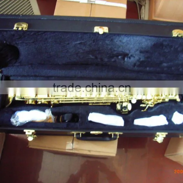 Curved Bell Soprano Saxophone, Gold Lacquer With Case. photo-5