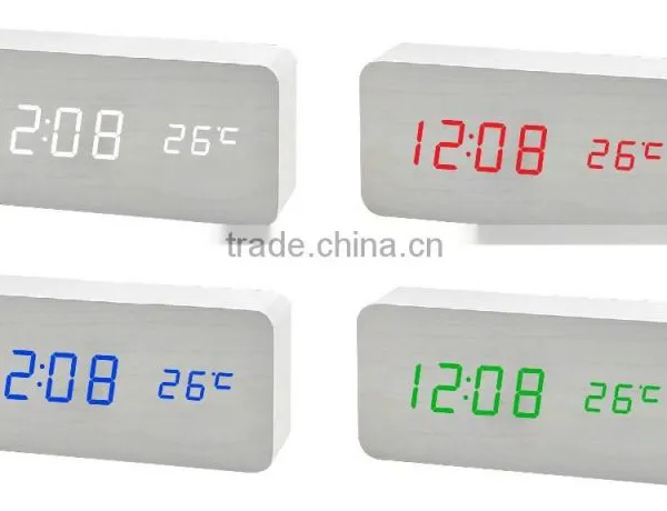 LED Wooden Clock Comply With CE ROHS photo-2