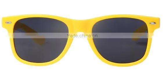 2016 Cheap OEM Sunglasses Own Logo Sunglasses Promotion photo-6