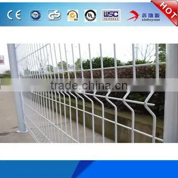 Factory High Quality Cheap Price Welded Mesh 3D Curvy Hot Sale Triangular Fence Netting photo-4