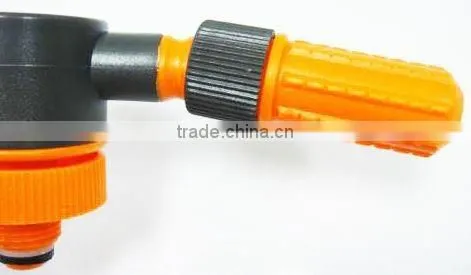 3-Arm Plastic Sprinkler With Heart Shape Base For Lawn photo-5