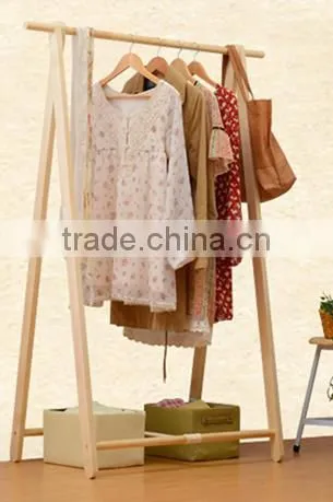 Simple Wooden Coat Hanger photo-3