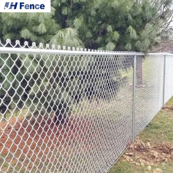 Easily Assembled Black Paint Diamond Fence Volleyball Court Chain Link Fence Panels Farm Galvanized Chain Link Wire Mesh Fence photo-6