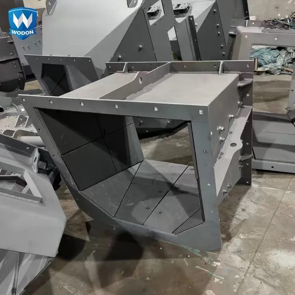 Smooth Wear Resistant Steel Plate With Crack Free Chromium Carbide Weld Overlay photo-2