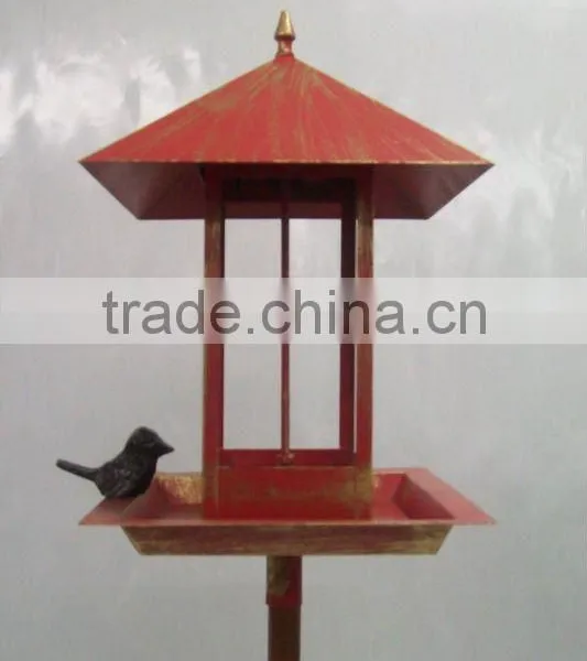 BIRD FEEDER