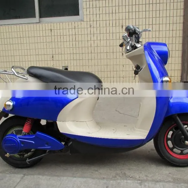 Competitive Price Fashionable 2 Wheels Moped Vespa Scooter photo-4