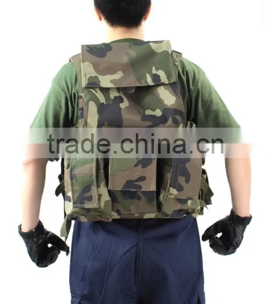 Camouflage Woodland Green Tactical Vest With Pen Flash Light Magazine Pouch for Front Rear photo-5