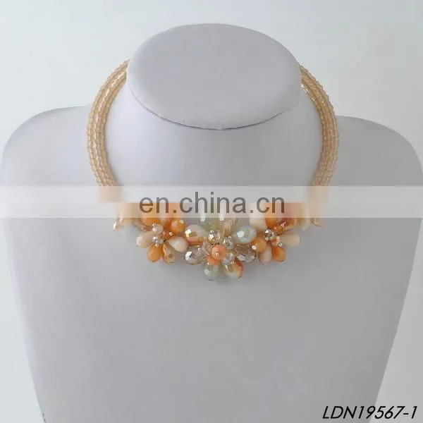 Beaded Choker Necklace With Flower photo-4