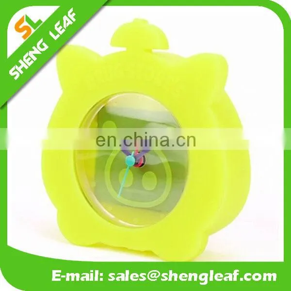 Pig Cartoon Animal Shape Manufacturers Selling Multi-color Optional Alarm Clock photo-3