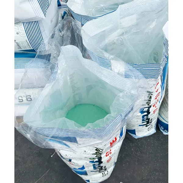 100% Water Soluble NPK 10-52-10+TE 3-37-37+TE 20-20-20+TE 19-19-19+TE 14-40-13+TE Etc photo-3