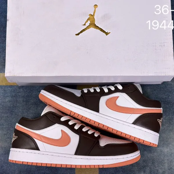 Air Jordan 1 Low AJ1 Joe 1 Low-top Casual Sneakers! Jordan's First Generation Low-top Classic Retro Culture Casual Sports Basketball Shoes photo-3