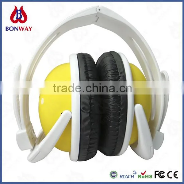 2015 Stylish Supper Bass Cheap Headset photo-2