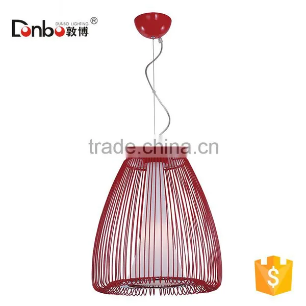 Chicken Wire Dome Pendant Light Suspending Lamp in Red