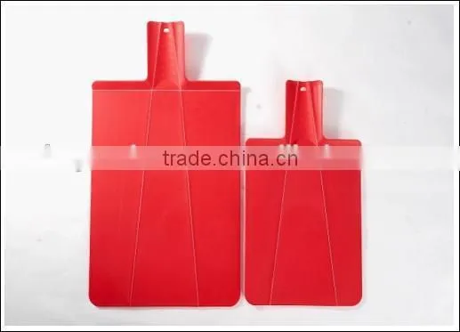 Plastic Spade Shape Cutting Board photo-2