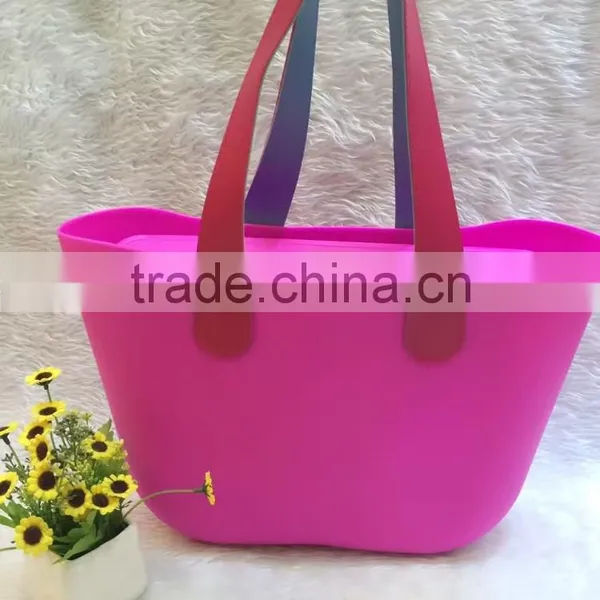 Yiwu and Guangzhou Lady Bags Market photo-3