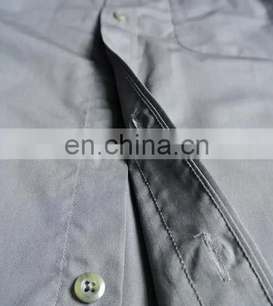 100% Cotton Classical Grey Men Dress Shirt in GuangDong photo-4