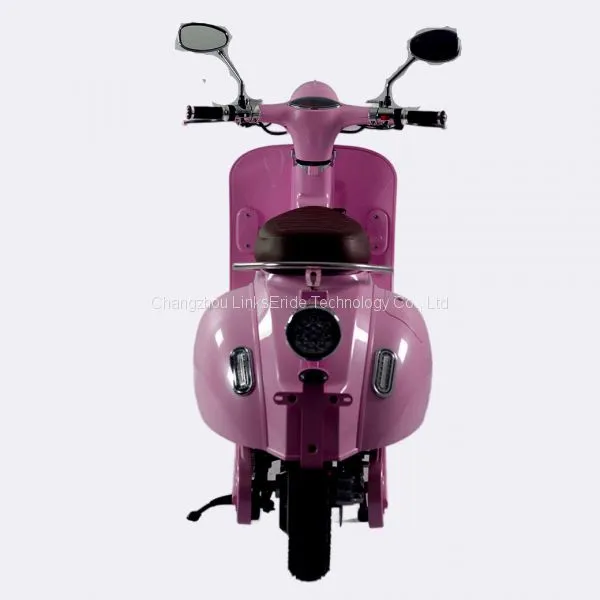 Classic EV2000W Vespa Style Electric Moped Scooter Retro Model photo-5