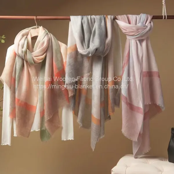 high quality super soft Colorful Winter fashionable Women cashmere Scarf/cashmere shawl