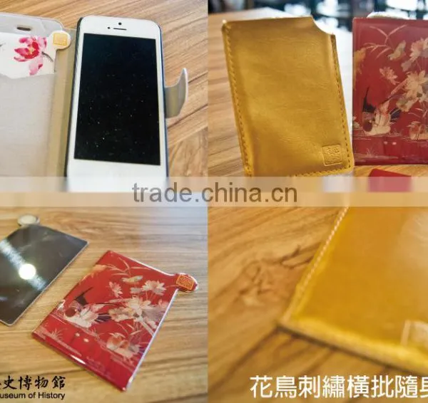 [National Museum of History] Hot Selling Chinese Element Printing Unbreakable Cosmetic Hand Mirror photo-4