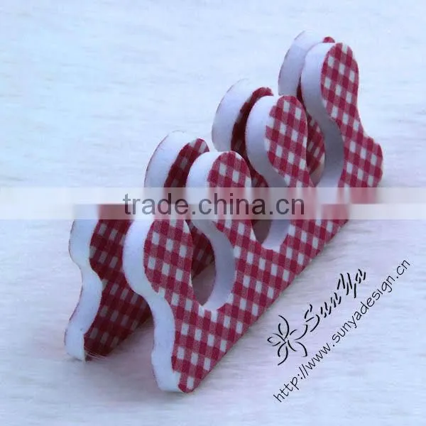 Toe sponge toe separator