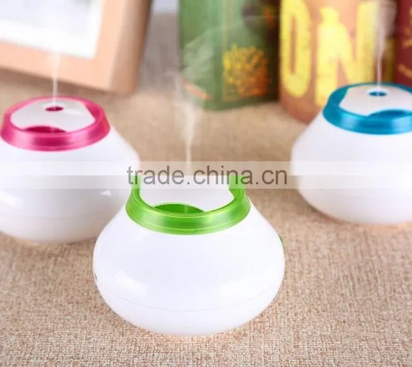 Ugood best new products from china Micro Humidifier, High spray Volume Mini humidifier Round shape new office supplies gifts