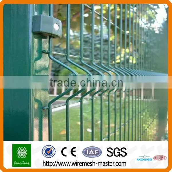 Cheaper PVC Coated Wire Mesh Garden Fence photo-4