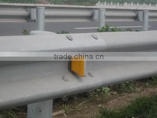 Road Reflective Delineator/ Highway Road Reflector/guardrail Delineator Reflectors photo-5