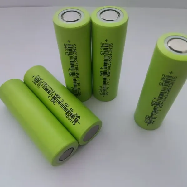 Lithium Ion Battery Cell 21700 3.6V 4500mAh Cylindrical Rechargeable Battery Cells photo-3