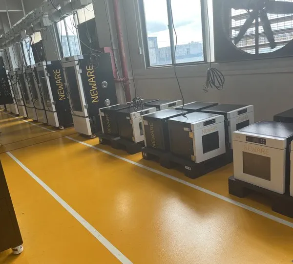 Neware Mini 25L Battery Environmental and Humudity Test Chamber for Solid Battery/ Coin Cell/cylindrical Battery/prismatic Cell/pouch Cell photo-4