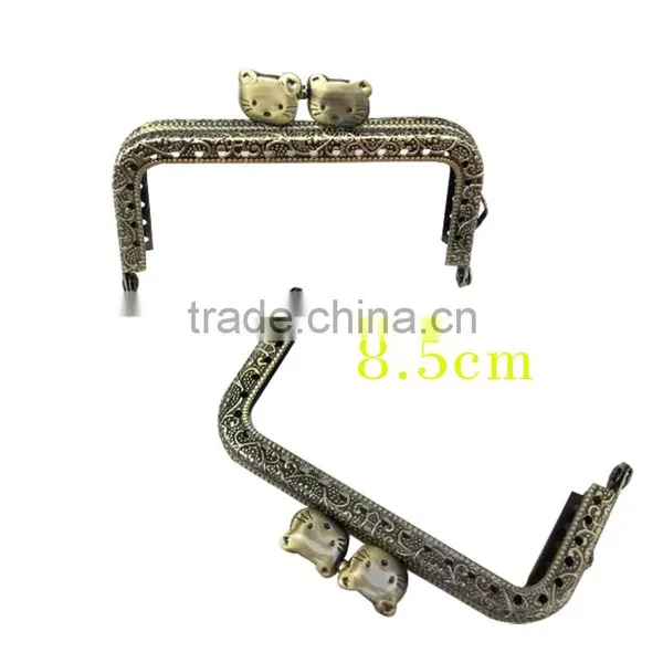 2015 New Design ,hello Kitty Series Kiss Lock Metal Coin Bags Purse Frame Have Stock photo-2