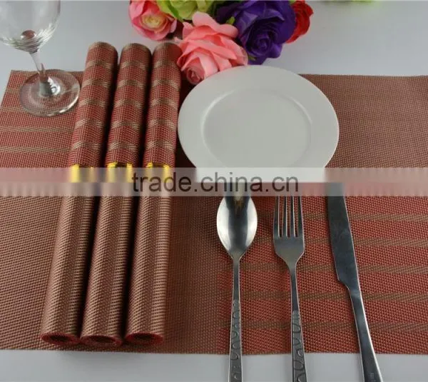Red Classics Non-slip Insulation Moor Crossweave Woven PVC Non-slip Insulation Placemat Washable Table Dish Mats photo-3